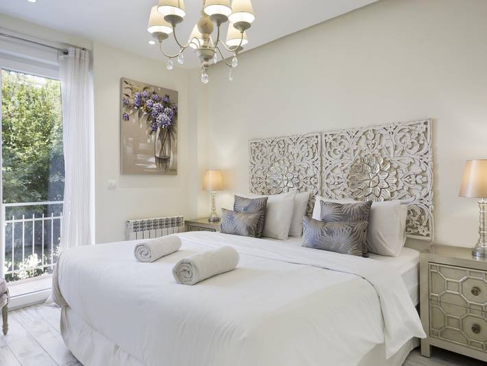 Apartamento vacacional entero, Sitges Spaces Mediterranean Apartments -5 hab./4 baños in Sitges, Garraf