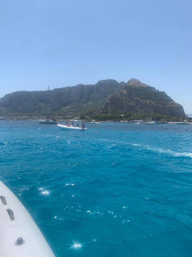 Ferienwohnung für 4 Personen, mit Pool und Garten sowie Ausblick in Mondello - 2