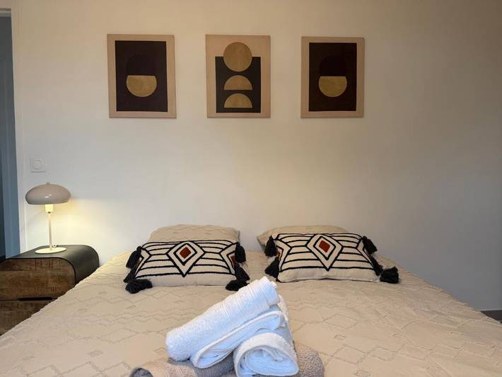 Location de vacances pour 6 personnes, avec jardin et piscine à Aimargues - 2