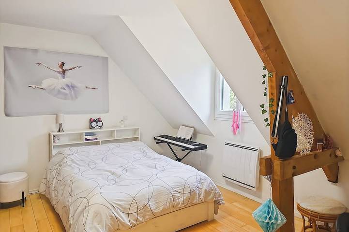 Location de vacances pour 16 personnes, avec jacuzzi et jardin à Pontault-Combault - 4