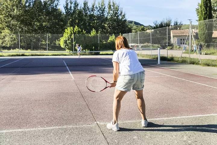 Mobil home pour 5 personnes, avec piscine et terrasse, animaux acceptés à Quinson - 3