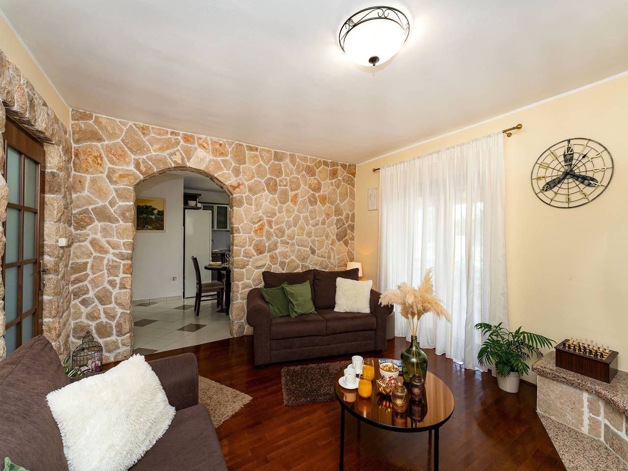 Friedliche Villa in der Nähe der Krka-Wasserfälle in Skradin, Šibenik-Knin