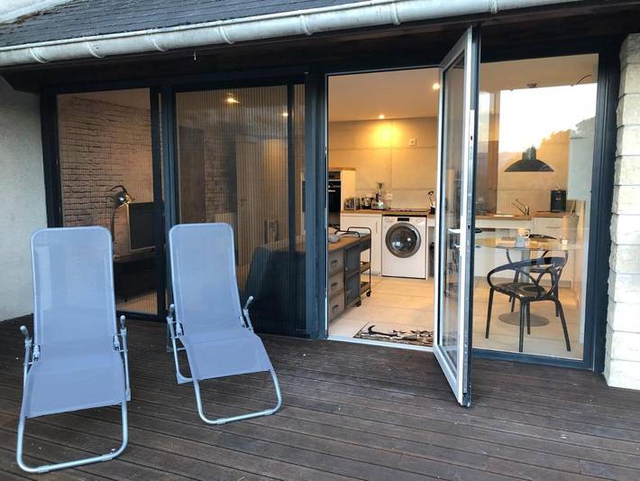 Parc de vacances pour 2 personnes, avec vue et jardin à Ceyzérieu - 2