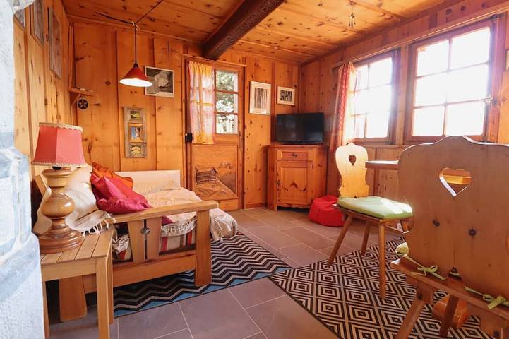 Gîte pour 6 personnes, avec balcon dans Saint Luc - 2