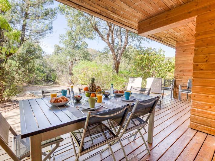 Gîte pour 5 personnes, avec jardin et terrasse dans Golfe De Santa Giulia - 2