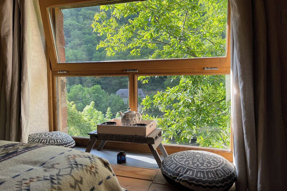 Ecogîte de la Roquette, au calme, bord de la Rivière! in Conques-en-Rouergue, Aveyron