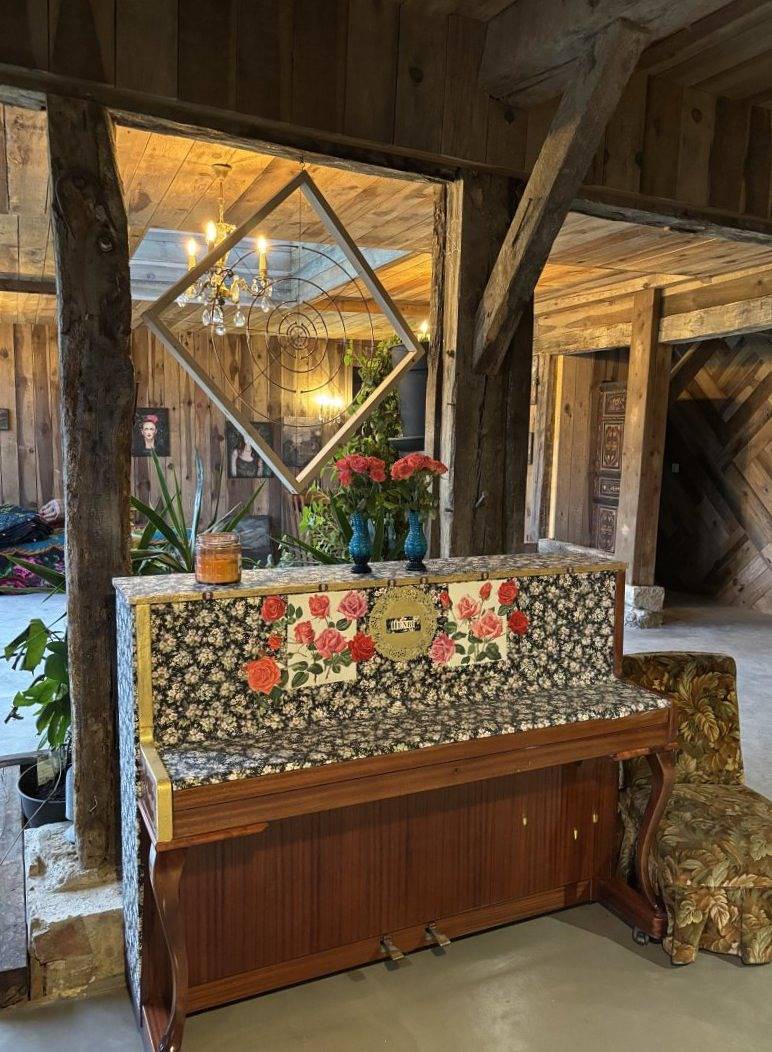 Grange d'artiste, au milieu des bois in Cazaubon, Gers