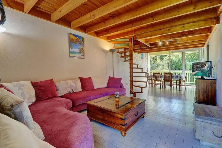 Gîte pour 4 personnes dans Saint-Gilles les Bains