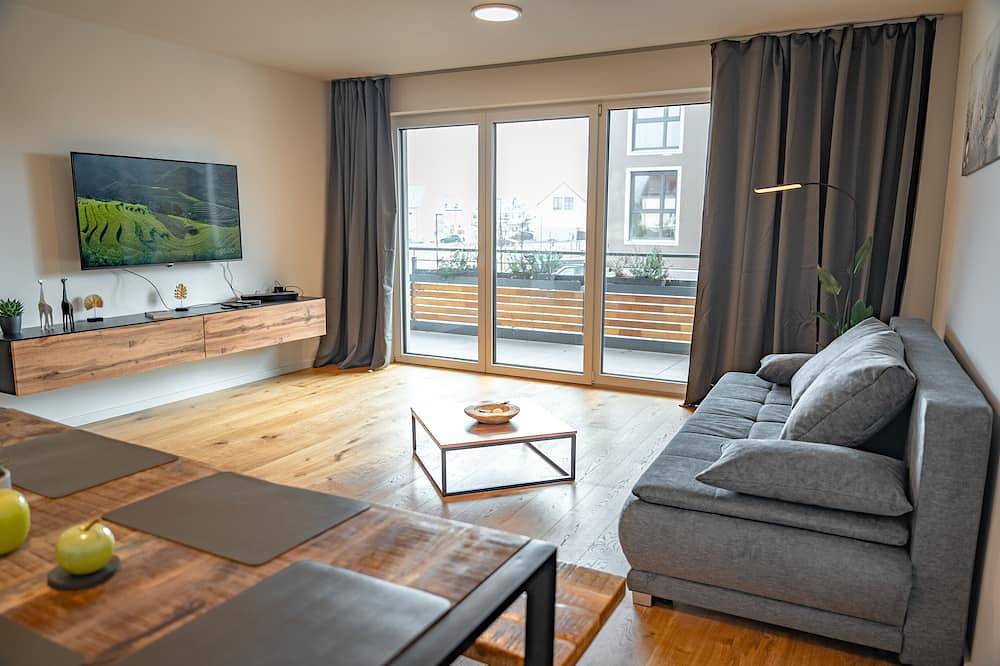 Ganze Wohnung, Aparthome Eching 91 m2 sonnig ruhig Balkon in Eching, Oberbayern