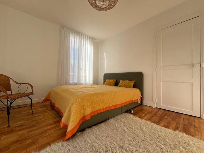 Gîte pour 5 personnes, avec Balcon ainsi que Terrasse et Jardin à Mézières-sur-Seine