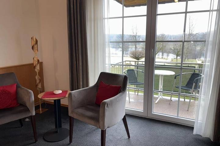 Ferienwohnung für 4 Personen, mit Balkon und Sauna sowie Garten in Kell am See - 3