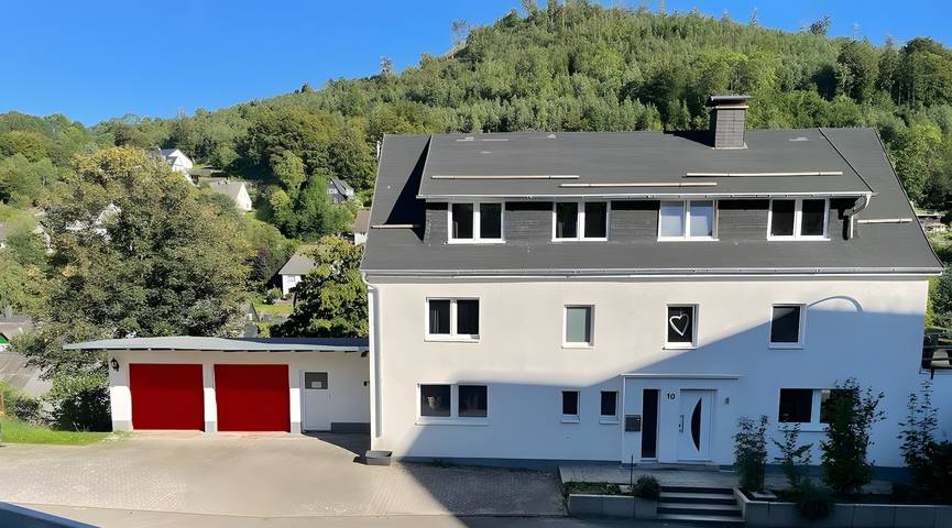 Appartement entier, Appartement 'Sauerland 3' avec vue sur la montagne et Wi-Fi in Schwalefeld, Willingen