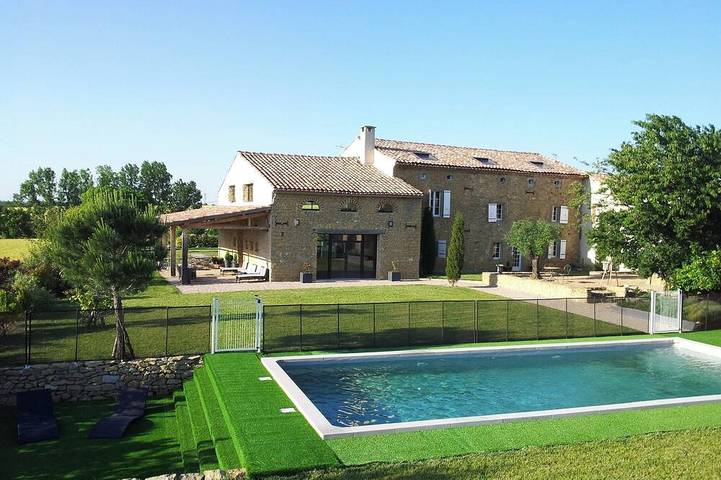 Villa pour 22 personnes, animaux acceptés