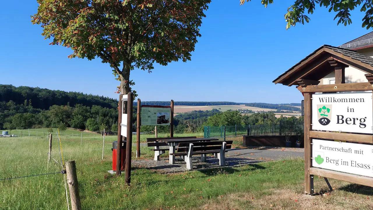Ganze Ferienwohnung, Ferienwohnung für 3 Personen (71 m²) in Berg in Lahn-Taunus