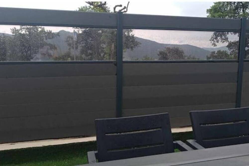 Charmant chalet avec jardin privatif in Château-Arnoux-Saint-Auban, Région de Forcalquier
