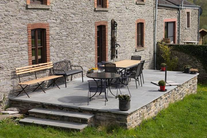 Location de vacances pour 15 personnes, avec vue et jardin à Gedinne - 3