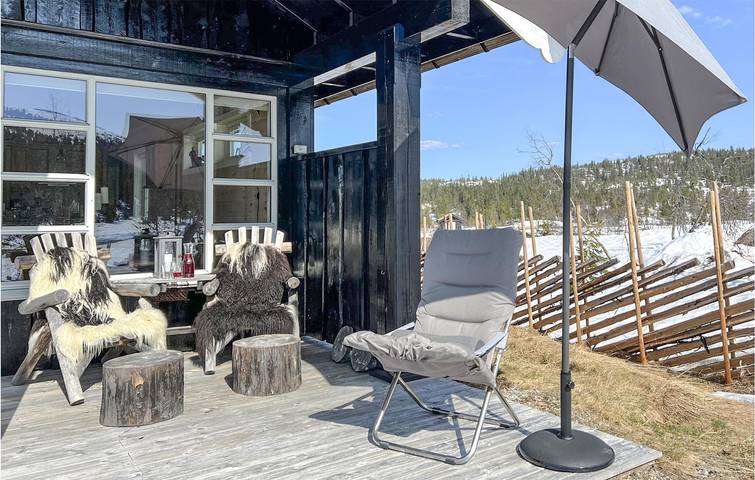 Ferienhaus für 9 Personen mit Terrasse in Rollag