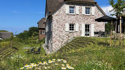 Ferienhaus für 6 Personen, mit Sauna und Terrasse sowie Garten in Lohme