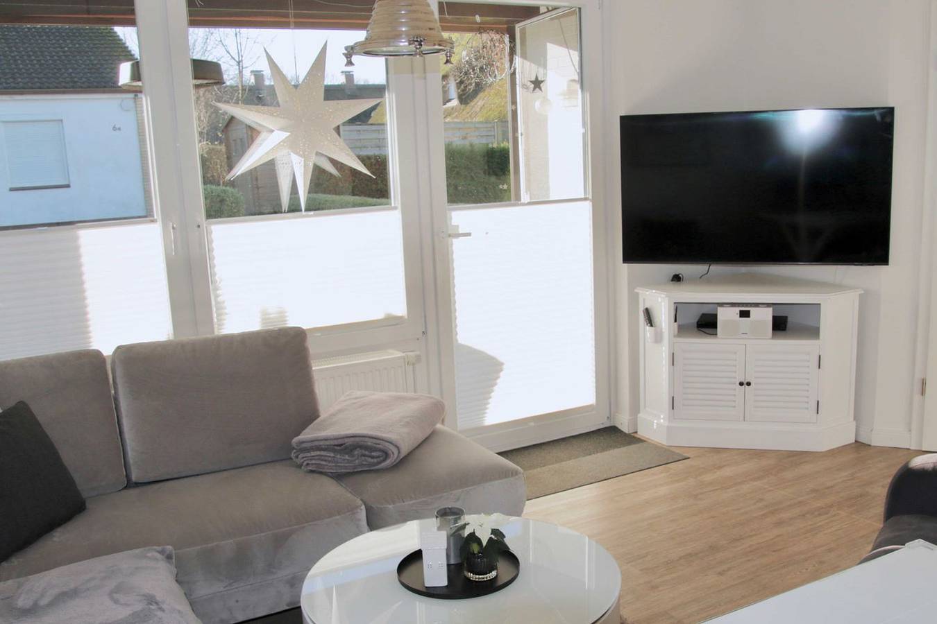 Ganze Wohnung, Eine Ferienwohnung wie ein Ferienhaus in Büsumer Deichhausen, Dithmarschen