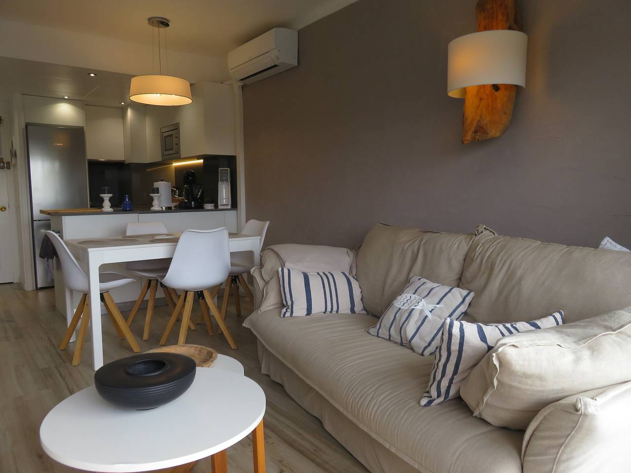 Ganze Wohnung, Apartment 'Festa Star 408' mit Gemeinschaftspool, Wlan und Klimaanlage in l'Estartit, Estartit