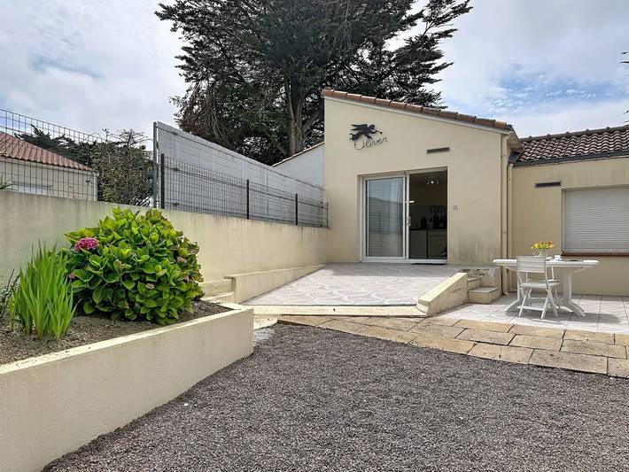 Location de vacances pour 2 personnes, avec Terrasse et Jardin à La Plaine-sur-Mer