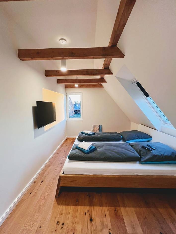 Ferienhaus für 4 Personen, mit Whirlpool und Terrasse sowie Garten und Sauna