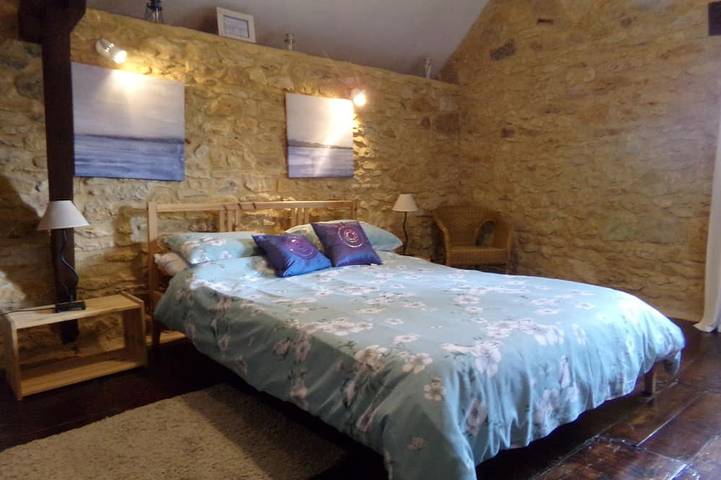 Location de vacances pour 6 personnes, avec piscine et jardin à Nadaillac-de-Rouge - 2