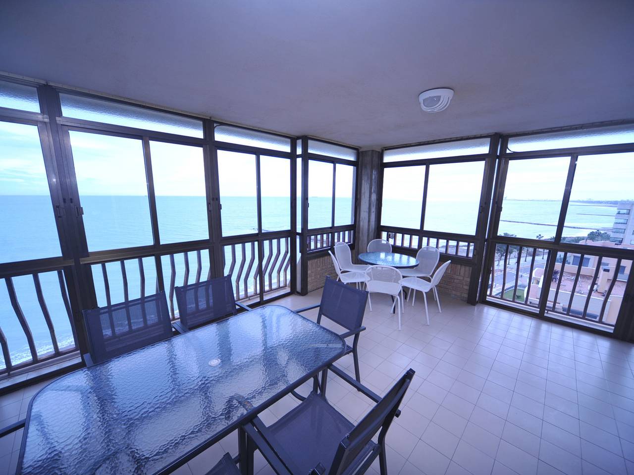 Appartement entier, Grand appartement 4 ch. à Benicàssim, proche plage in Benicasim, Costa del Azahar