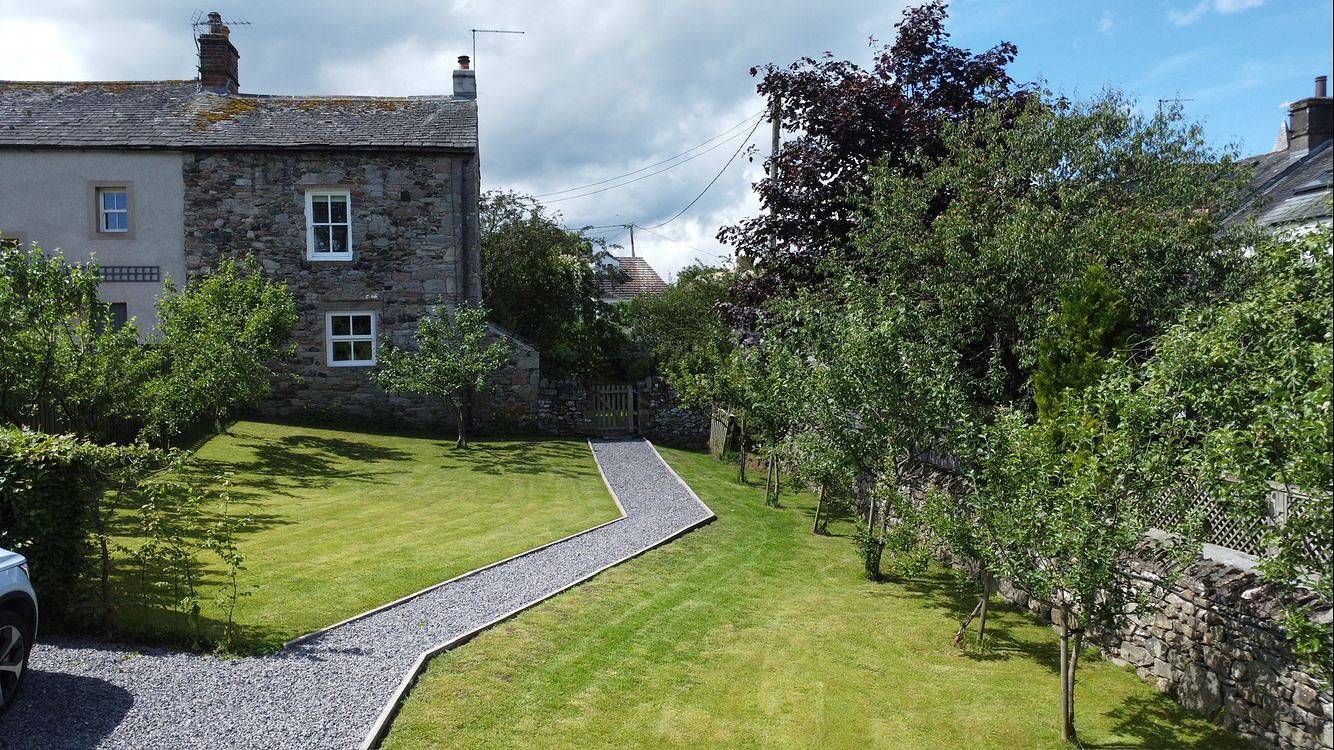 The Blacksmiths Cottage, Pooley Bridge in Pooley Bridge, Lake District