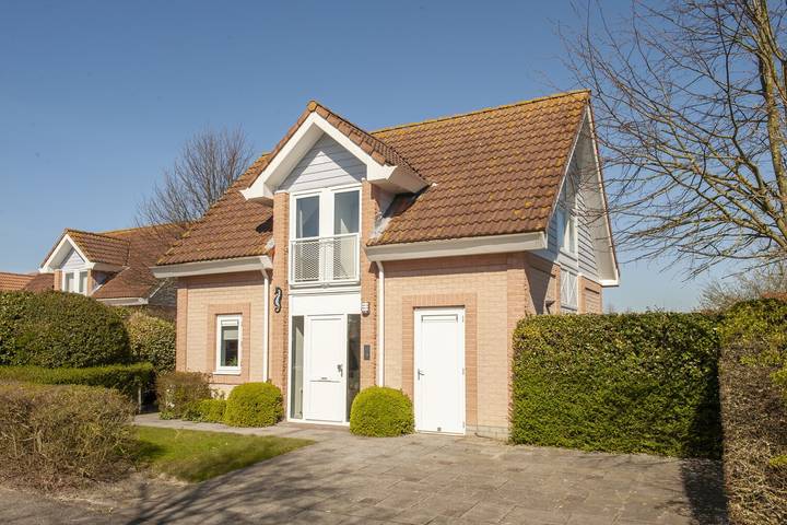 Ferienhaus für 6 Personen, mit Balkon/Terrasse und Terrasse sowie Garten und Pool in Noord-Beveland - 3