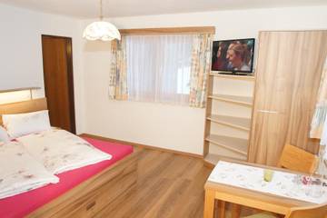 Hütte für 3 Personen in Prägraten am Großvenediger, Bezirk Lienz, Bild 4