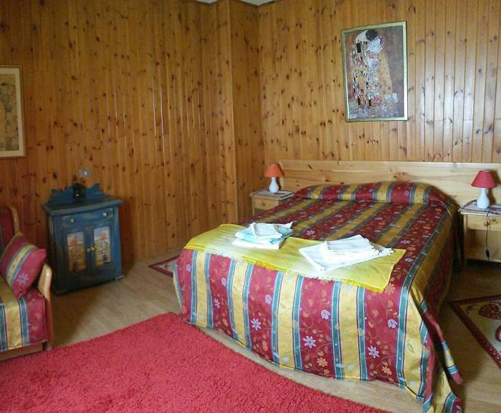 Chambre d’hôte pour 3 personnes, avec vue et terrasse, animaux acceptés à Breuil-Cervinia - 2