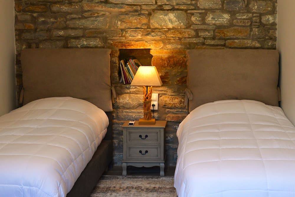 Traditional Country House with Pool-Make yourself at home-The House of Prince in Styra, Euböa