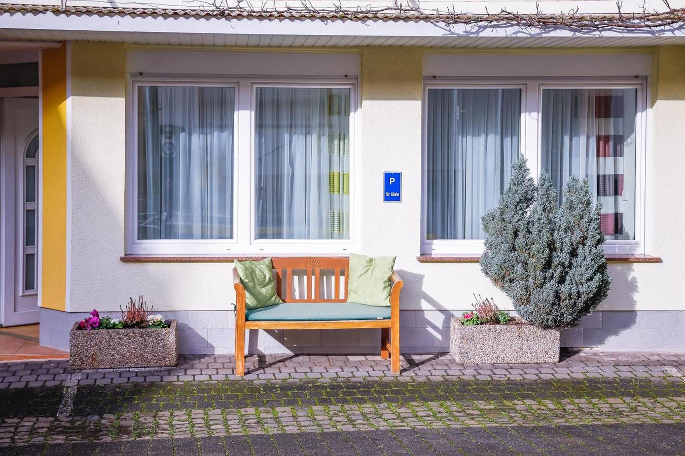 Ganze Wohnung, Ferienwohnung 3 Am Petersberg in Neef, Cochem-Zell
