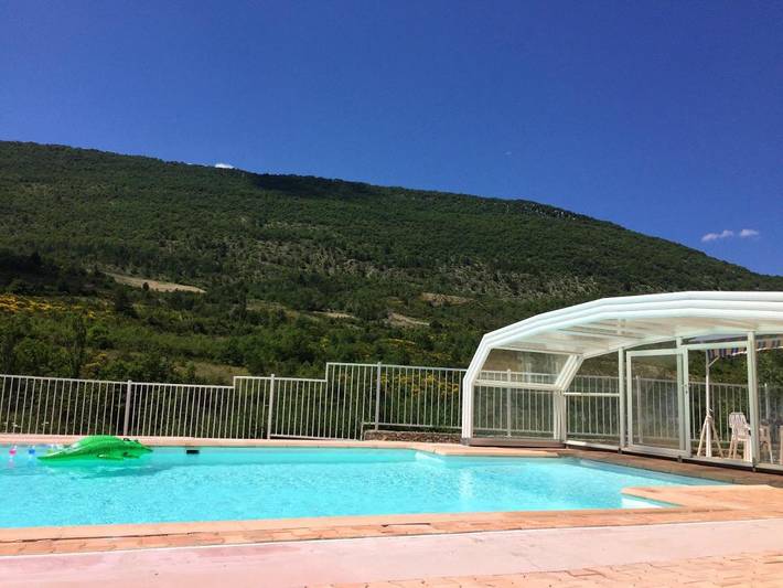 Location de vacances pour 4 personnes, avec piscine à La Roche-sur-le-Buis - 2