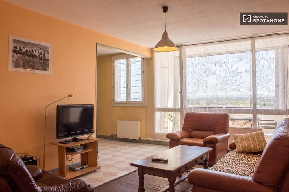 Entire apartment, Chambre en Colocation Villeurbanne Métro A in Villeurbanne, Rhône