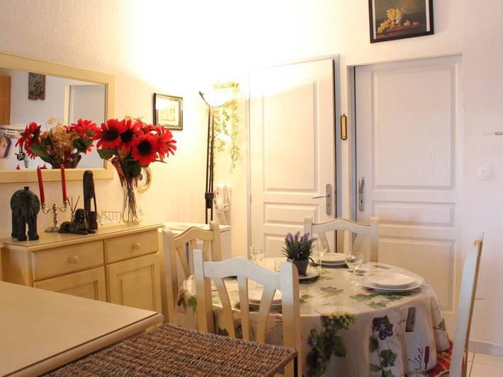 Location de vacances pour 6 personnes, avec piscine et terrasse dans Saint Pierre la Mer - 4