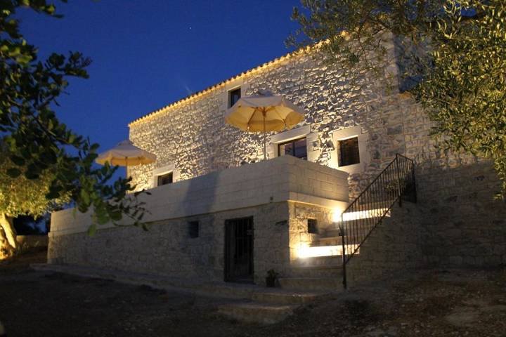 Agriturismo per 2 persone, con Balcone e Terrazza nonché Giardino e Panorama a Ragusa