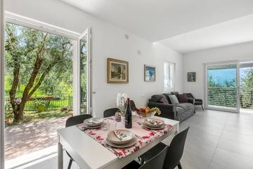 Vakantieappartement voor 5 Personen in Riva del Garda, Garda Bergen, Afbeelding 4
