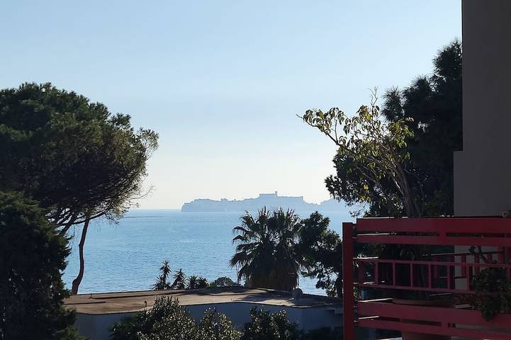 Holiday apartment for 6 people, with balcony and hot tub - 1