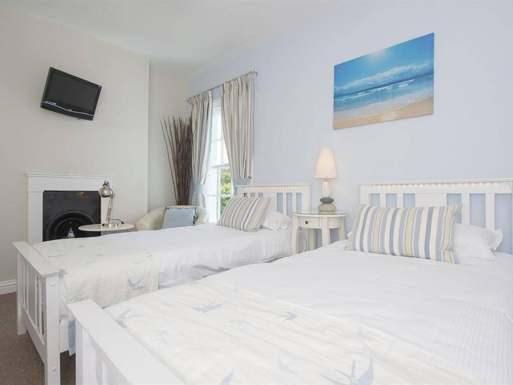 Standard Twin Room in Nettlestone and Seaview, Isle of Wight