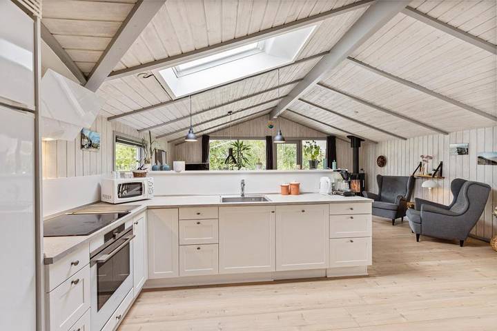 Holiday home in Blåvand, just 350 metres from the beach, dogs welcome in Blavand, Varde Region
