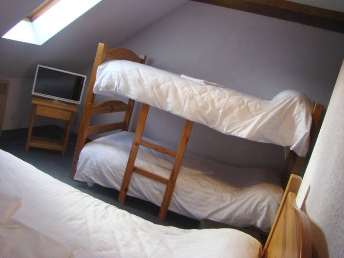 Hôtel pour 2 personnes, avec vue et jardin dans Office De Tourisme Du Pays De Murat Sud Auvergne - 4