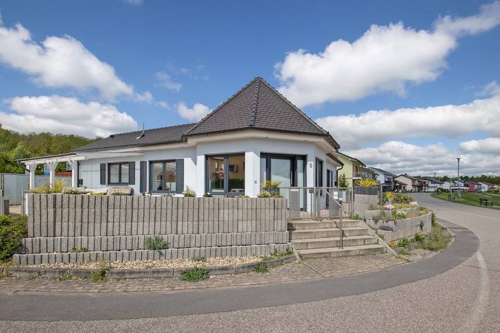 Ferienhaus für 4 Personen, mit Seeblick in Mücheln (Geiseltal)