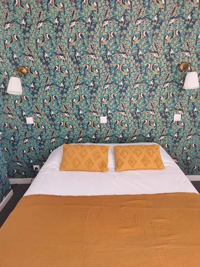 Budget Double Room in Vitré, Fougères-Vitré
