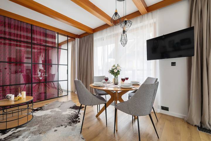 Gîte pour 4 personnes, avec Jardin ainsi que Piscine et Sauna à Zakopane - 2