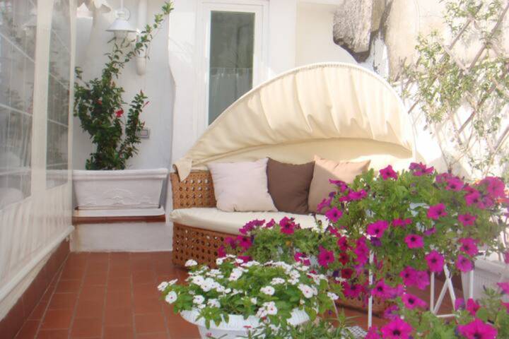 Ferienhaus für 6 Personen, mit Balkon und Whirlpool in Vieste - 4