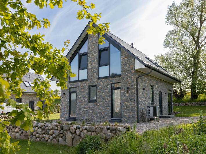 Ferienhaus für 6 Personen, mit Terrasse und Garten sowie Sauna in Hohenkirchen