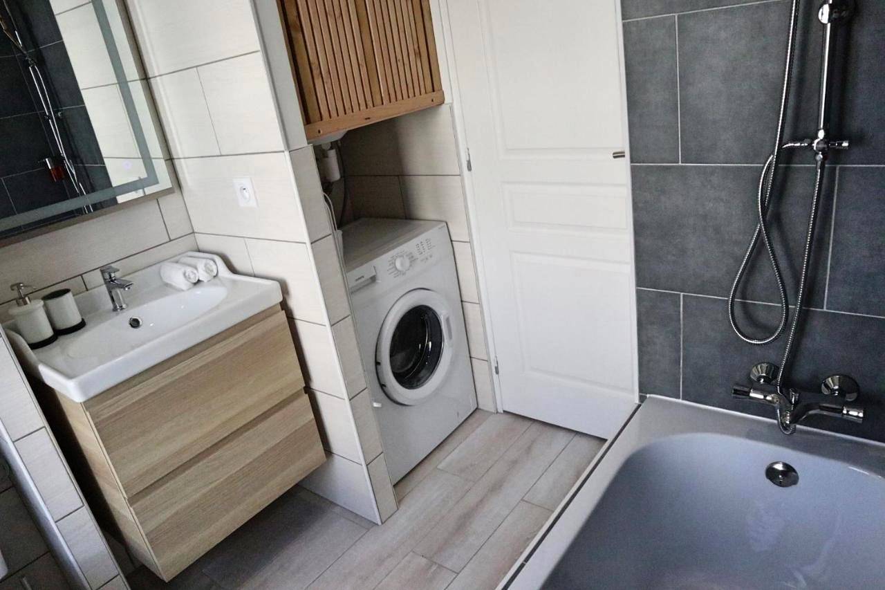 Appartement entier, Appartement de vacances pour 4 personnes in Aubière, Parc naturel régional des Volcans d'Auvergne
