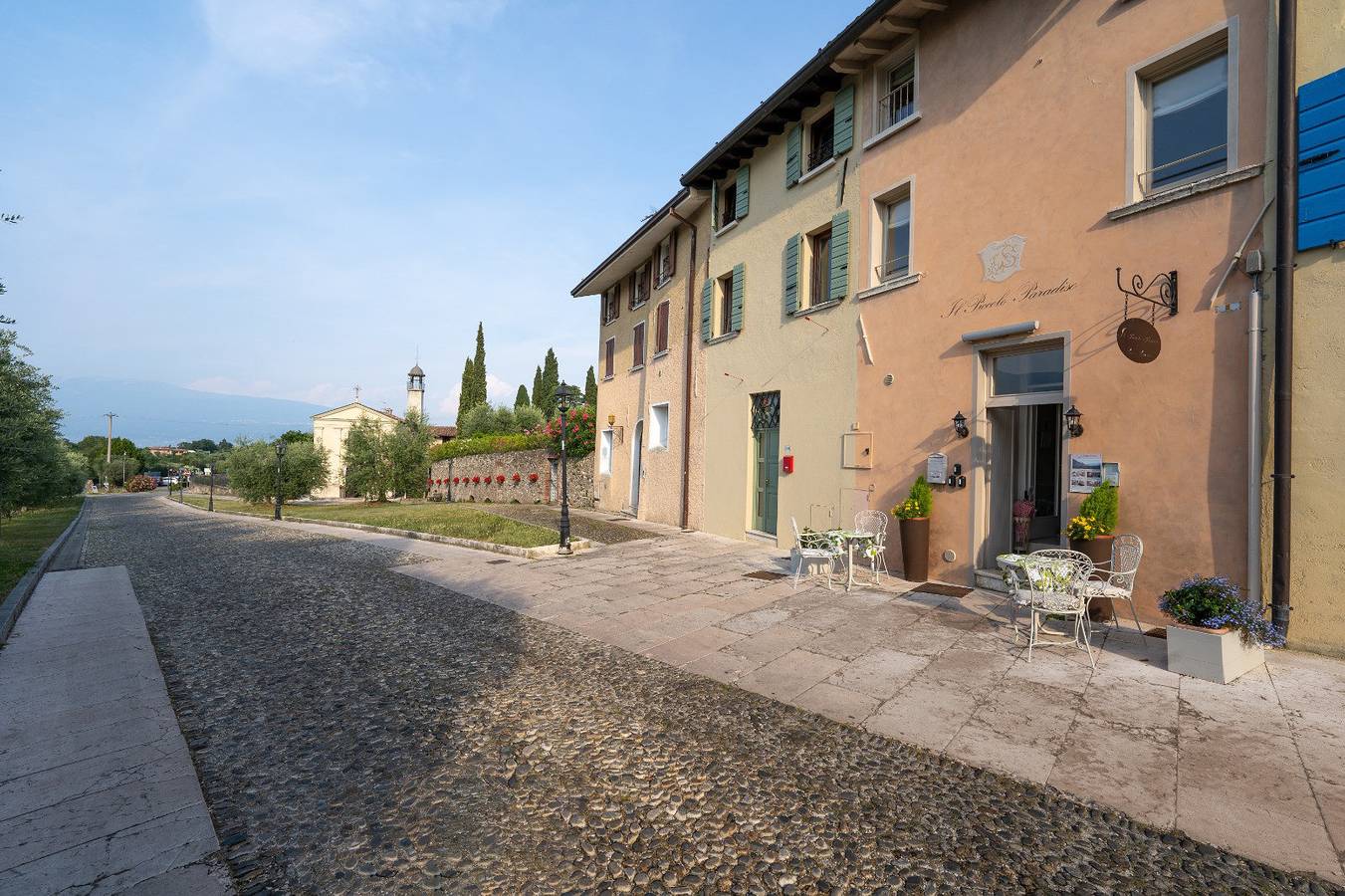 Il Piccolo Paradiso in San Felice del Benaco, Montañas Garda